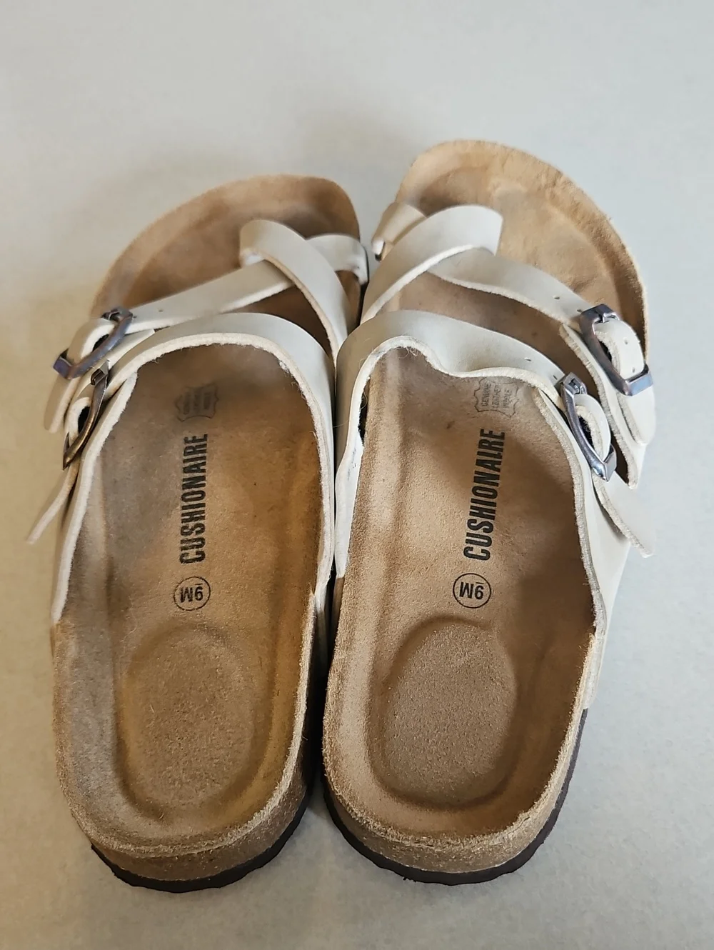 Cushionaire Luna Sandals